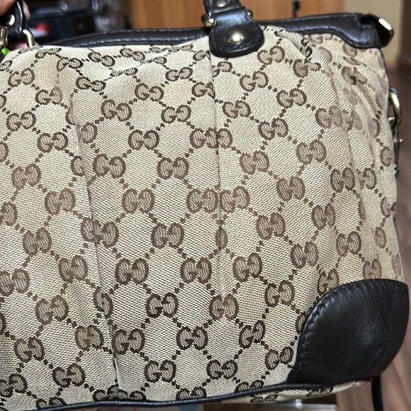A 237 - 💯% authentic Gucci shoulder bag - Picture 6 of 16